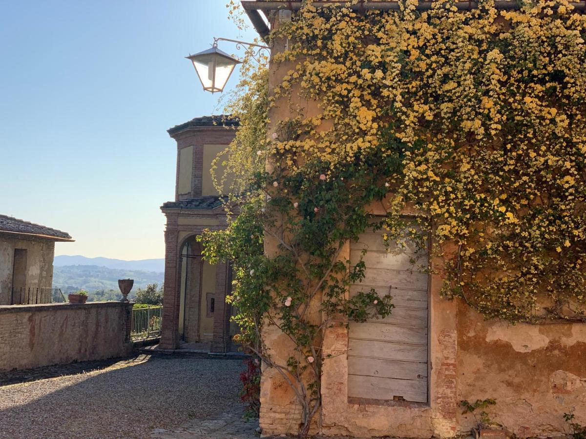 Fattoria Di Catignano Guest House San Giovanni  ภายนอก รูปภาพ