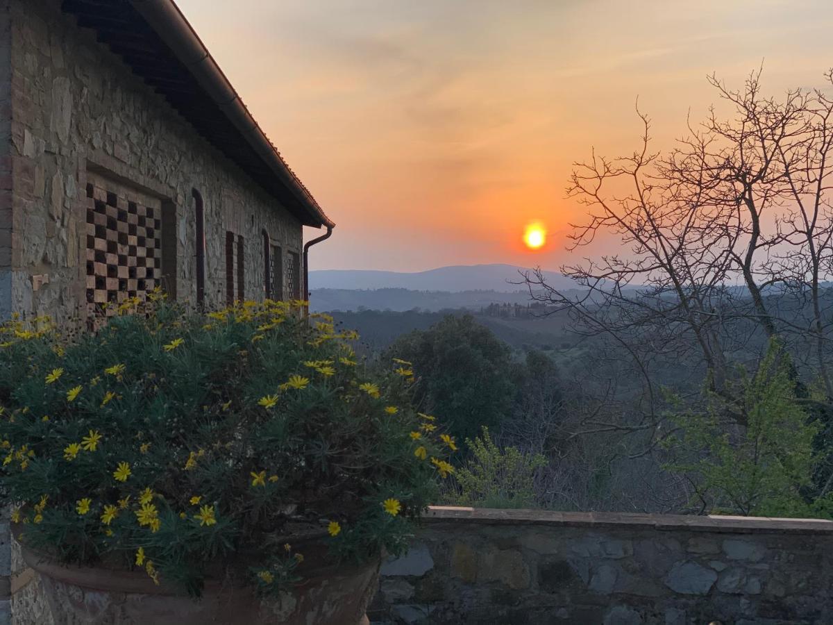 Fattoria Di Catignano Guest House San Giovanni  ภายนอก รูปภาพ