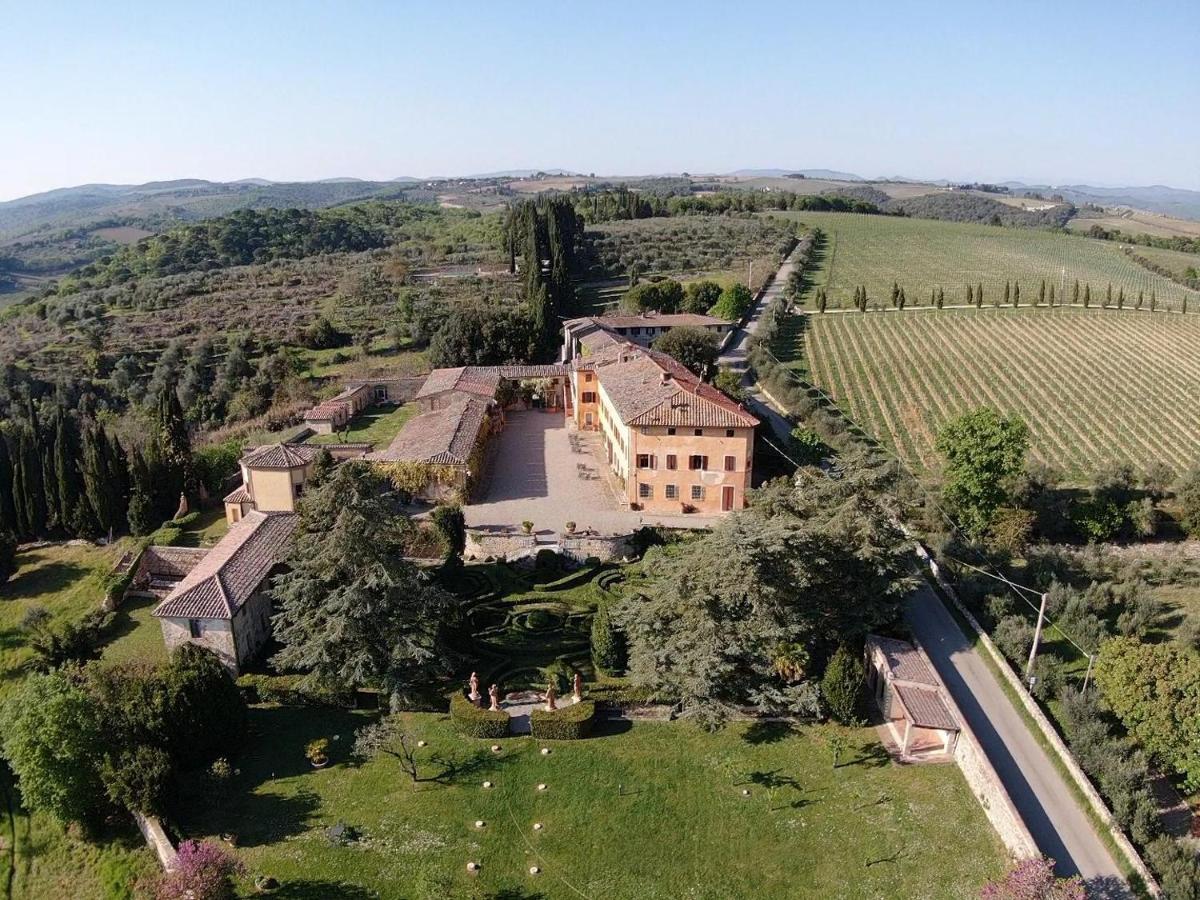Fattoria Di Catignano Guest House San Giovanni  ภายนอก รูปภาพ