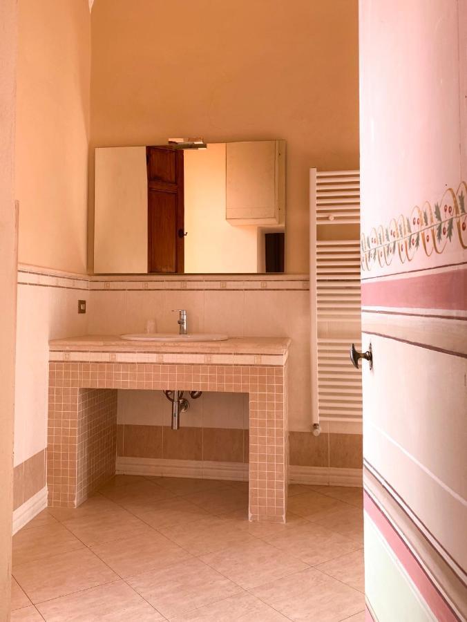 Fattoria Di Catignano Guest House San Giovanni  ภายนอก รูปภาพ