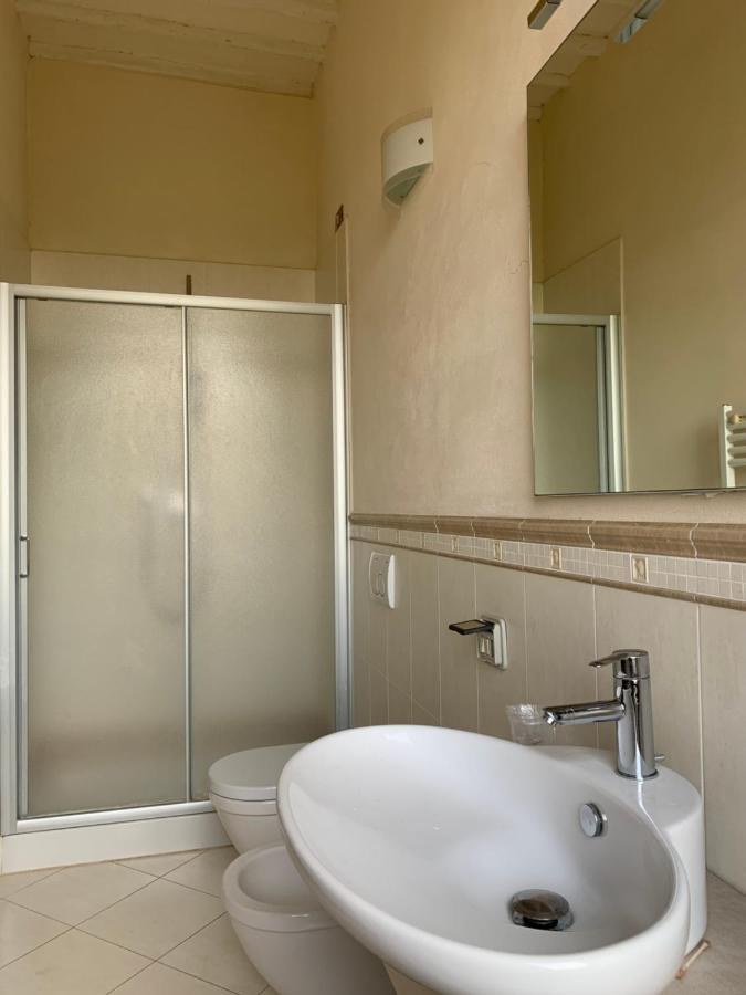 Fattoria Di Catignano Guest House San Giovanni  ภายนอก รูปภาพ