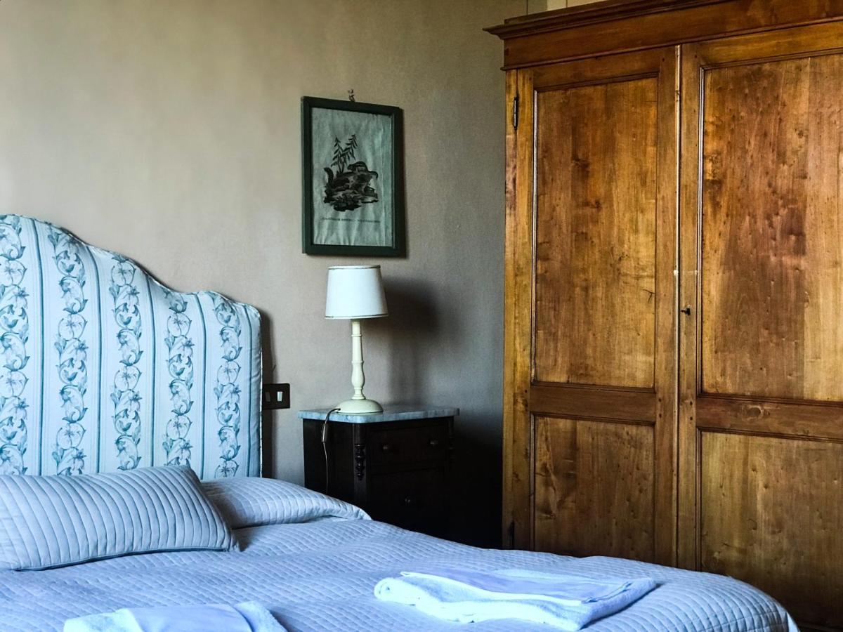 Fattoria Di Catignano Guest House San Giovanni  ภายนอก รูปภาพ