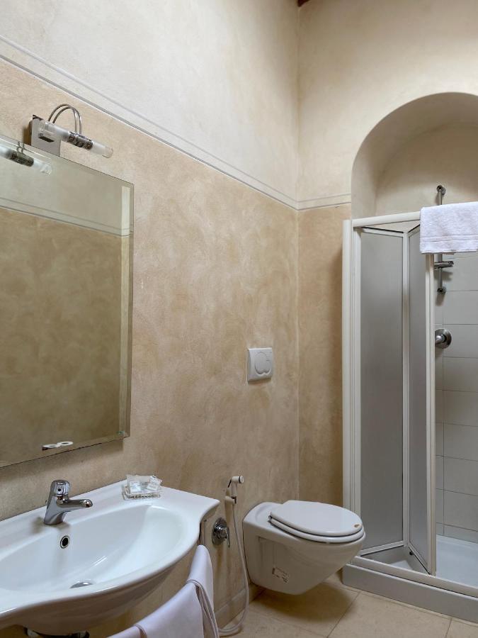 Fattoria Di Catignano Guest House San Giovanni  ภายนอก รูปภาพ