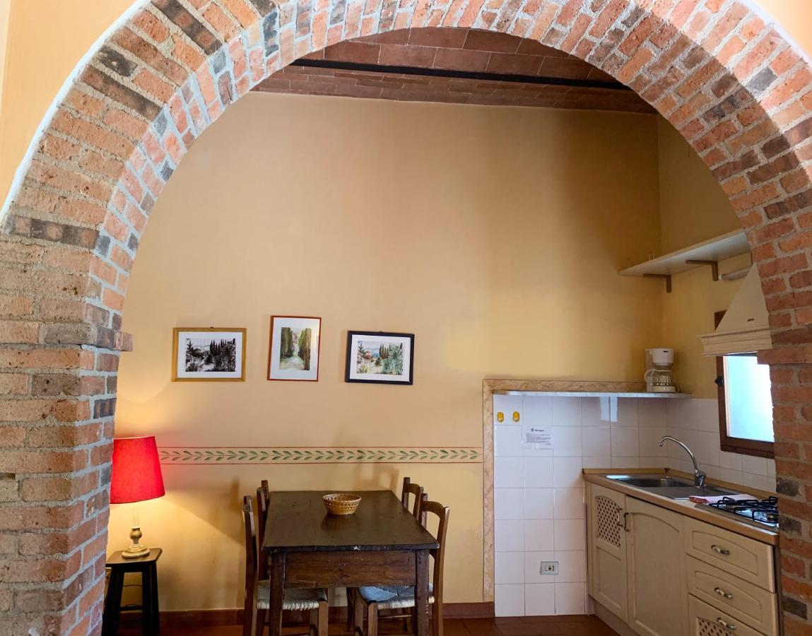 Fattoria Di Catignano Guest House San Giovanni  ภายนอก รูปภาพ